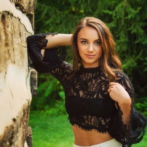Meet your Posher, Madison